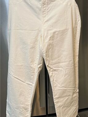 Karen Scott White Jeans 3X
